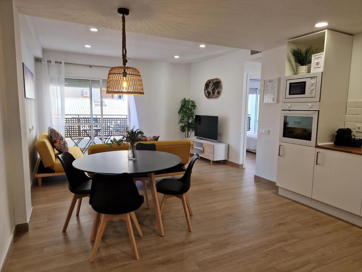 Pavone Apartments مالقة المظهر الخارجي الصورة