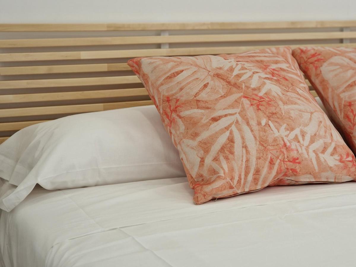 Pavone Apartments مالقة المظهر الخارجي الصورة