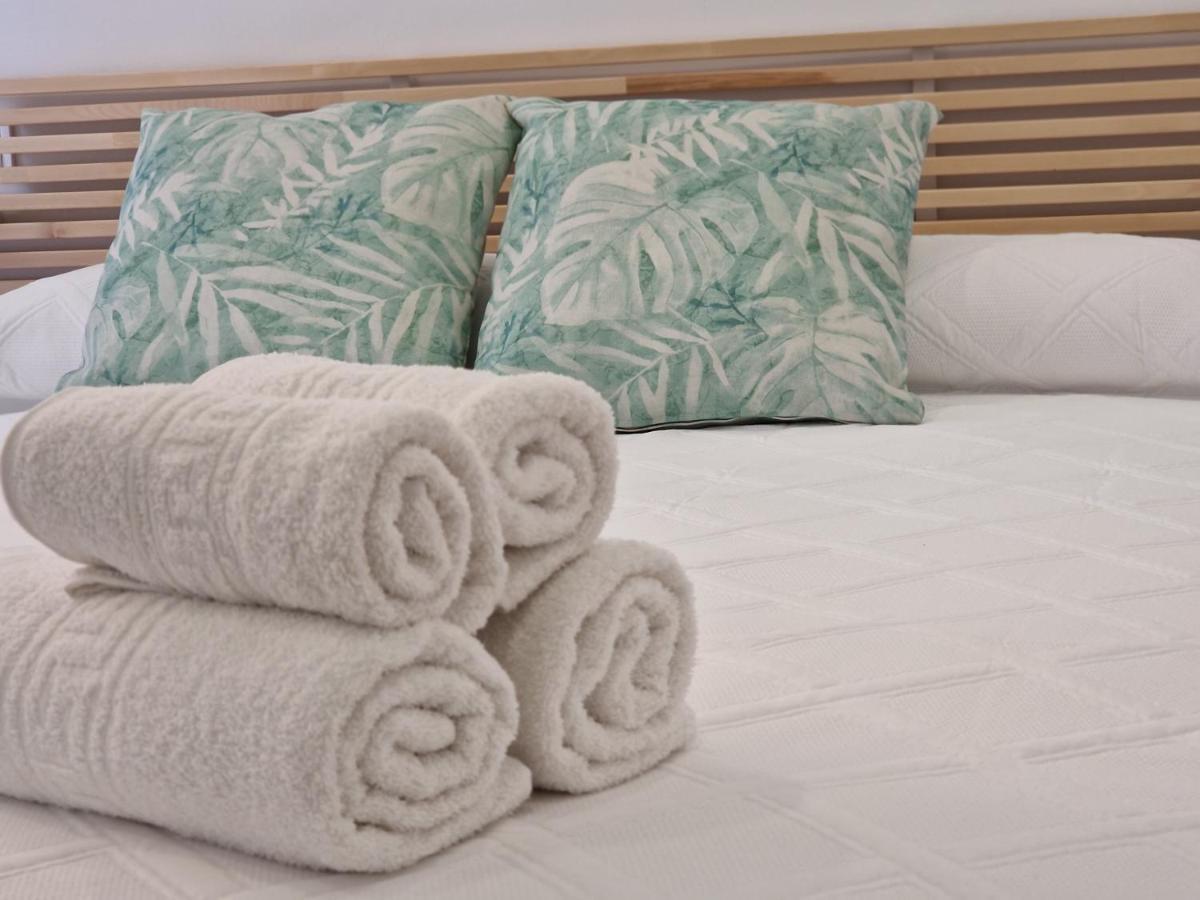 Pavone Apartments مالقة المظهر الخارجي الصورة