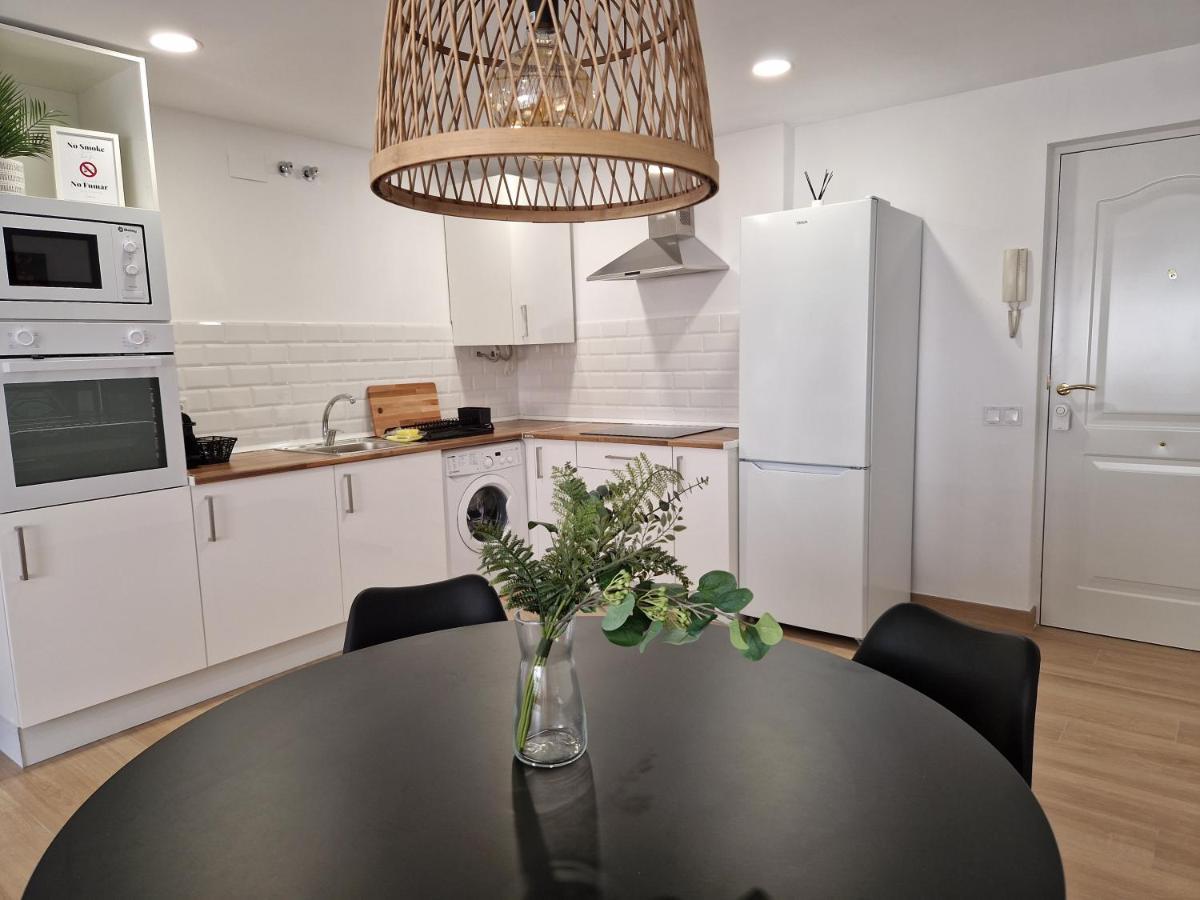Pavone Apartments مالقة المظهر الخارجي الصورة